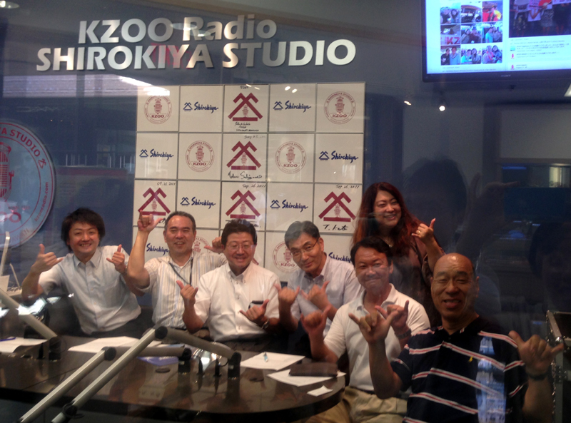 Kzoo Radio 出演記念撮影